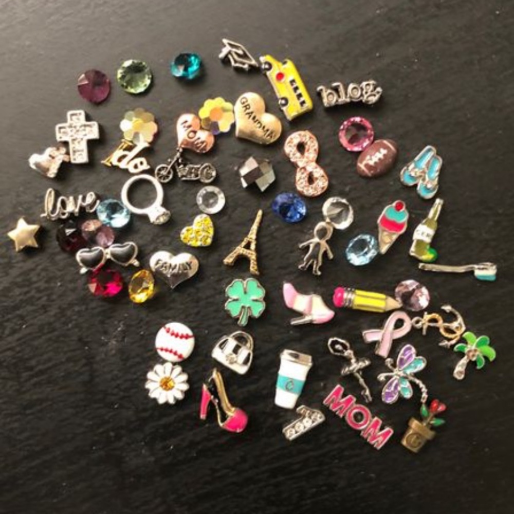 SOLD Origami Owl Floating Charms & Tray Bundle